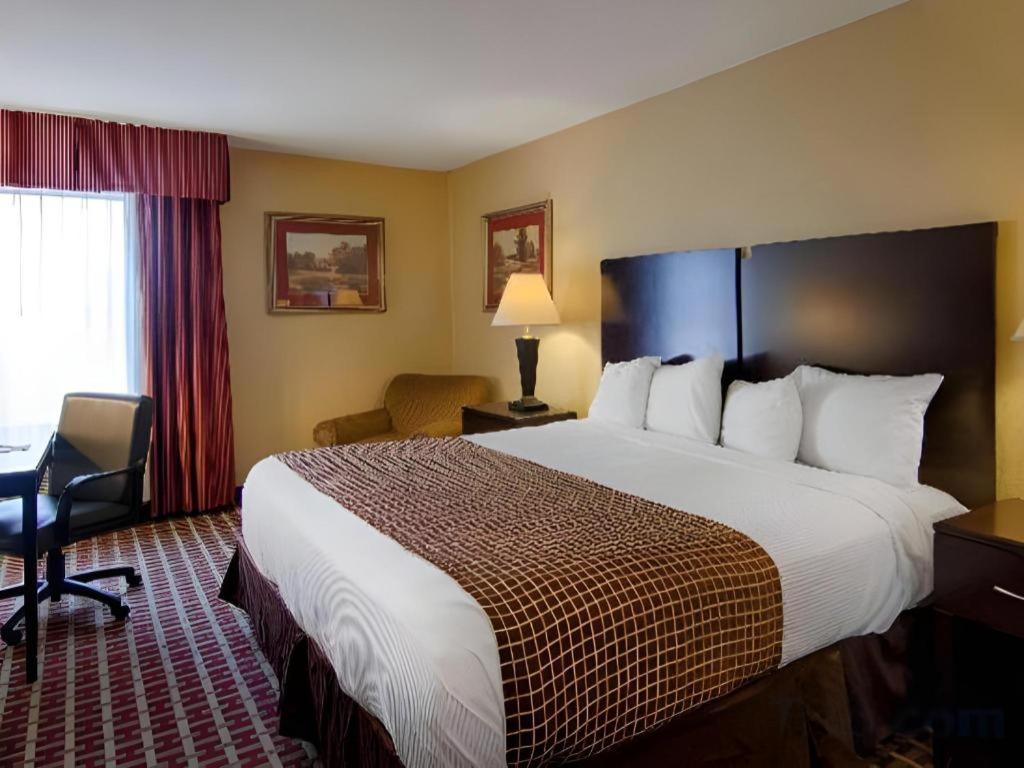 Surestay Plus Hotel Tarboro Ngoại thất bức ảnh
