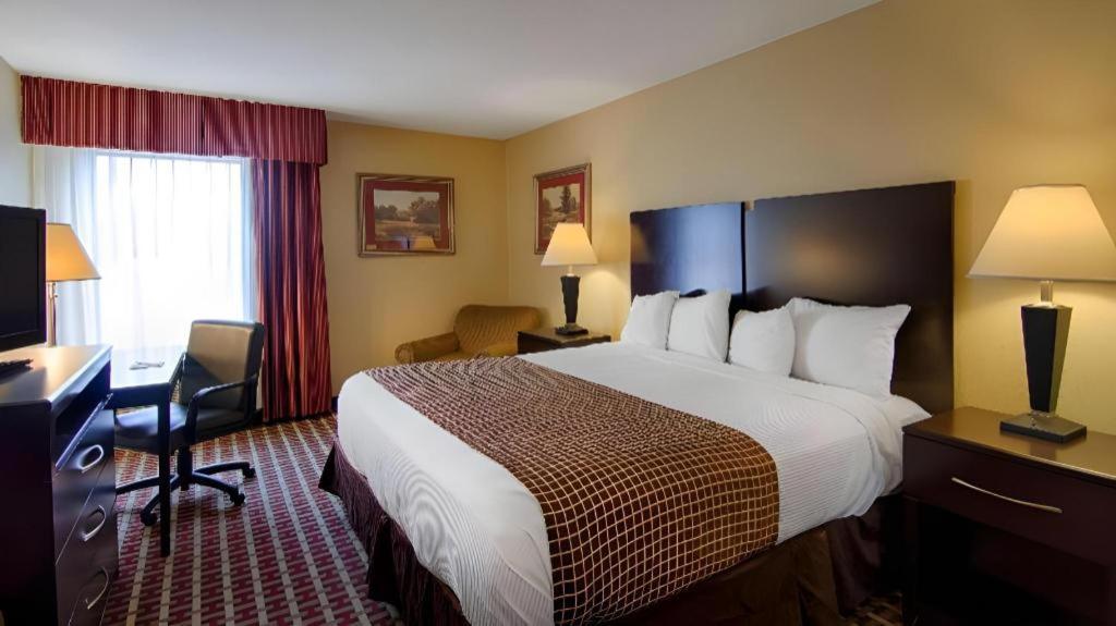 Surestay Plus Hotel Tarboro Ngoại thất bức ảnh