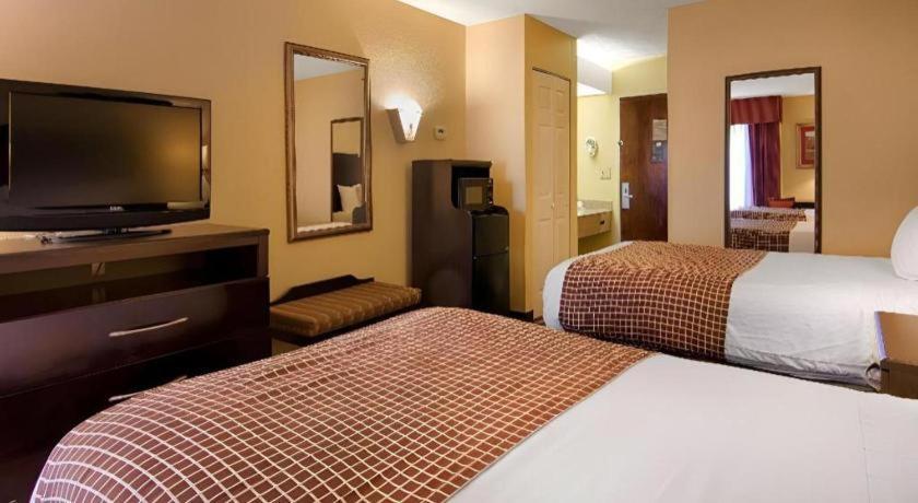 Surestay Plus Hotel Tarboro Ngoại thất bức ảnh