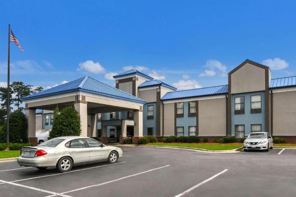 Surestay Plus Hotel Tarboro Ngoại thất bức ảnh